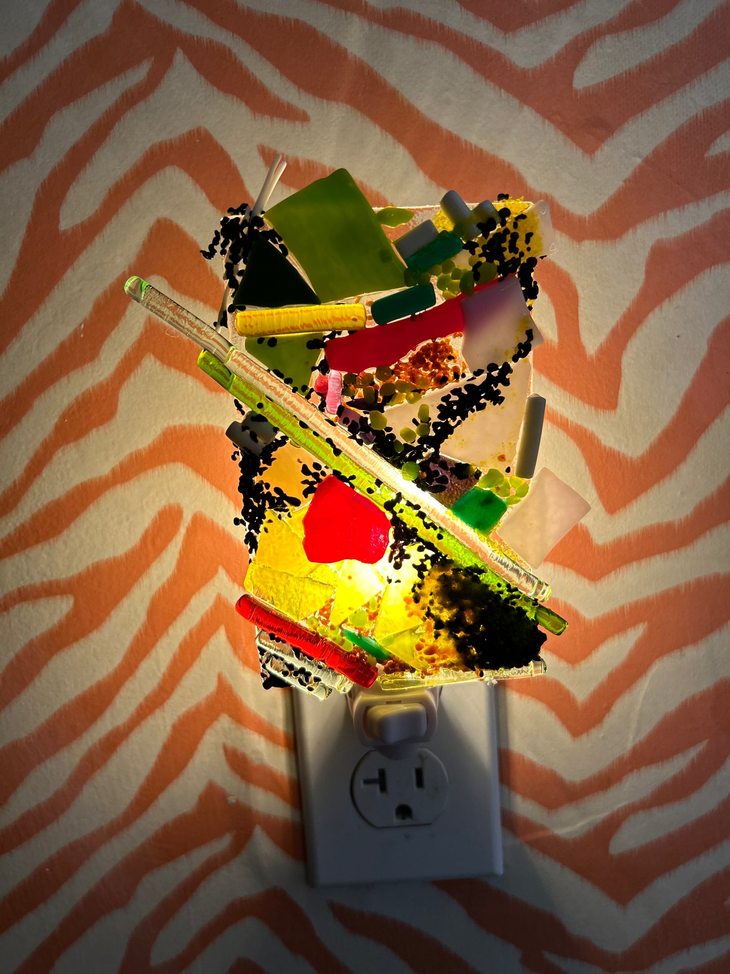 Open studio Fused Glass Night lights 04/19 12pm Family Friendly